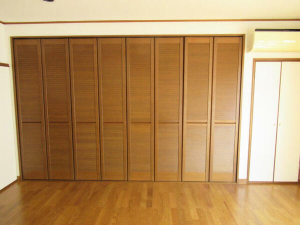 detached 東京都中野区中野３丁目

地図を見る