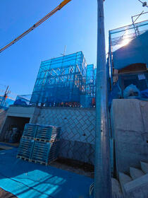 東京都稲城市平尾２丁目