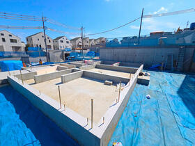 東京都稲城市平尾２丁目