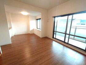 愛知県瀬戸市西松山町２丁目