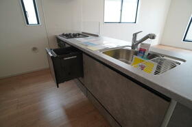 福岡県福岡市西区姪の浜１丁目