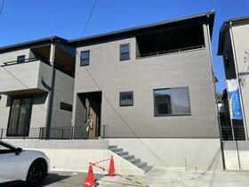 広島県広島市東区中山上２丁目