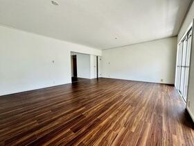 洛西境谷西第二住宅１４号棟