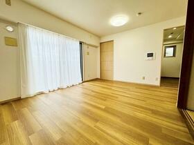 京都府京都市西京区大原野西竹の里町２丁目