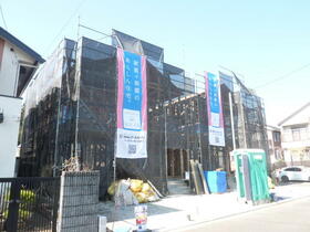 神奈川県秦野市堀西