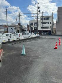 三重県津市新立町津