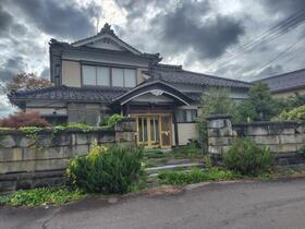 山形県飽海郡遊佐町増穂字前田