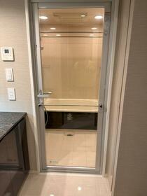 東京都新宿区南元町