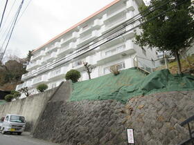 静岡県熱海市桃山町