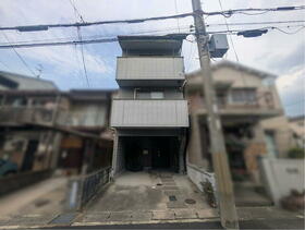 京都府京都市伏見区醍醐僧尊坊町