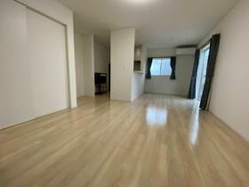 福島県郡山市大槻町字川廻