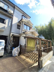 京都府京都市右京区嵯峨北堀町