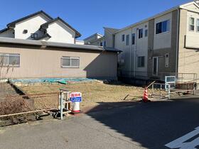 愛知県一宮市木曽川町内割田字八荷丸