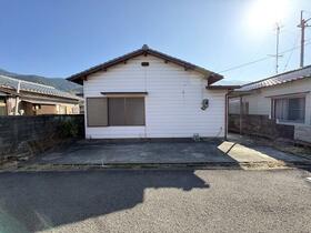 愛媛県四国中央市寒川町