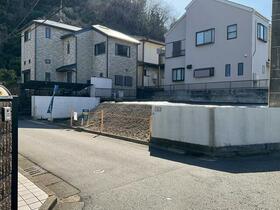 神奈川県横須賀市岩戸２丁目