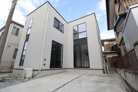 栃木県小山市若木町３丁目