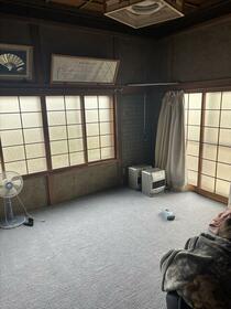 青森県北津軽郡板柳町大字大俵字西田