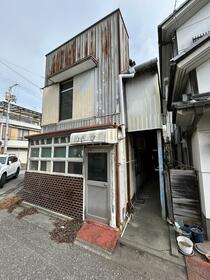 高知県高知市桟橋通２丁目