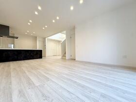 千葉県流山市西平井２丁目