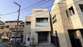 東京都世田谷区下馬１丁目