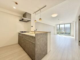 マークスプリングスメゾン　Ａ棟