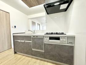 大阪府大阪市住之江区南港中４丁目