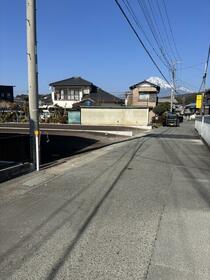 静岡県富士市富士岡