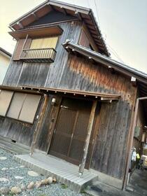 三重県津市美川町