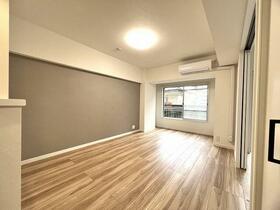 埼玉県さいたま市中央区上落合８丁目