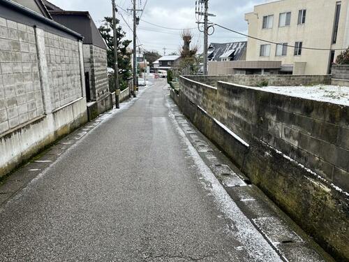 土地, 石川県 羽咋郡志賀町
