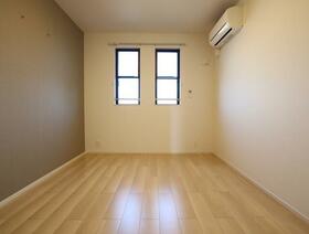 エイティエイト富の原II_内装_0