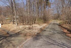 山梨県北杜市高根町東井出