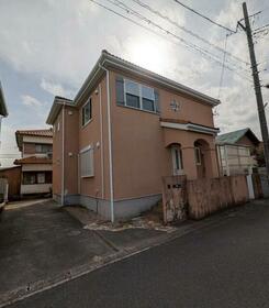 愛知県稲沢市平和町西光坊大門南