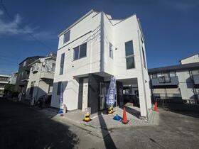 神奈川県川崎市高津区新作６丁目