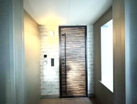 北海道札幌市中央区南十四条西１８丁目