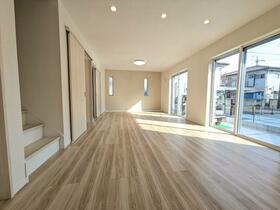 東京都小平市津田町２丁目