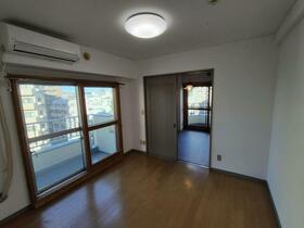 東京都板橋区中丸町