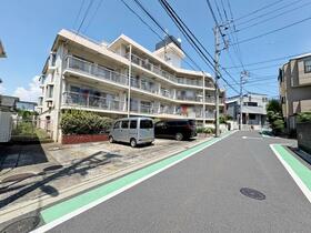 東京都世田谷区桜丘３丁目