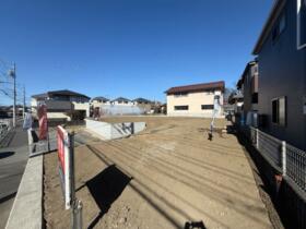 東京都羽村市羽加美３丁目