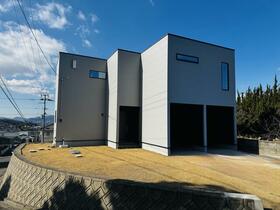 香川県高松市新田町甲