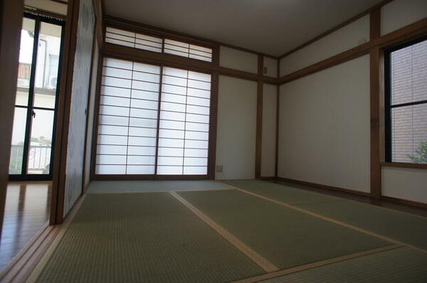 detached 東京都武蔵村山市伊奈平６丁目

地図を見る