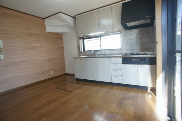 detached 東京都武蔵村山市伊奈平６丁目

地図を見る