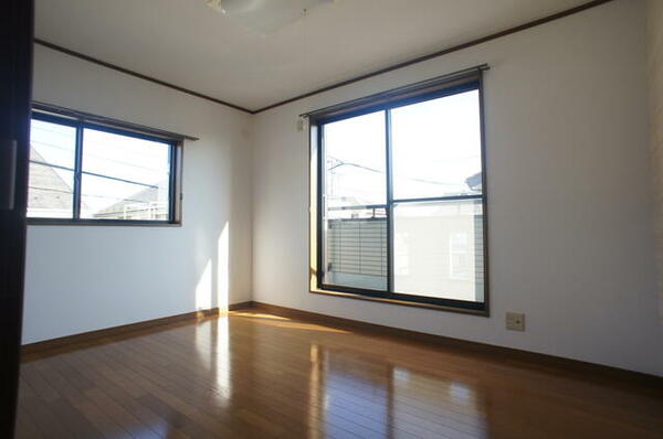 detached 東京都武蔵村山市伊奈平６丁目

地図を見る