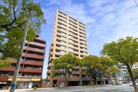 福岡県福岡市早良区西新７丁目