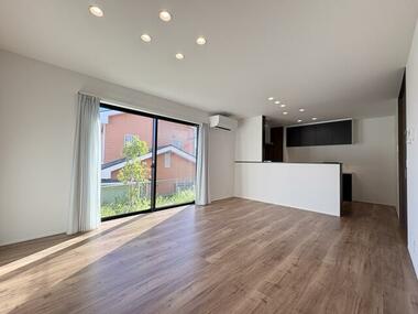 代表画像_外観@243008677582