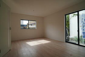 福岡県福岡市南区老司３丁目