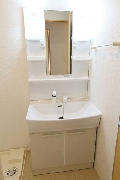 apartment 福島県田村郡三春町大字熊耳字平道内
熊耳の賃貸情報を見る
物件地図