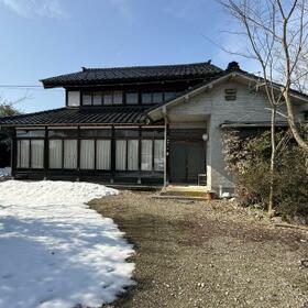 富山県小矢部市西中