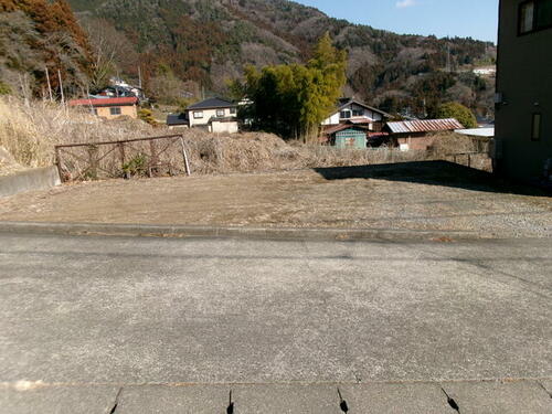 Land, Otsuki, Yamanashi