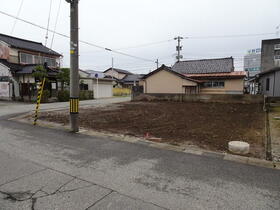 富山県富山市弥生町１丁目